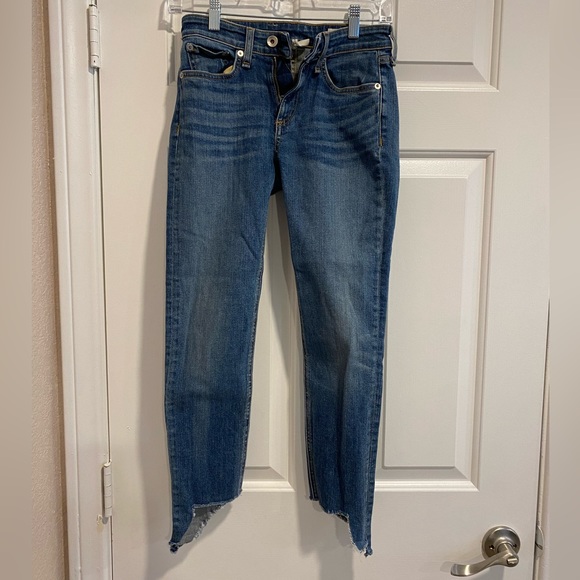 Rag & Bone Hampton Cate Mid-Rise Ankle Skinny Frayed Hem Jeans Size 24 - Picture 4 of 16